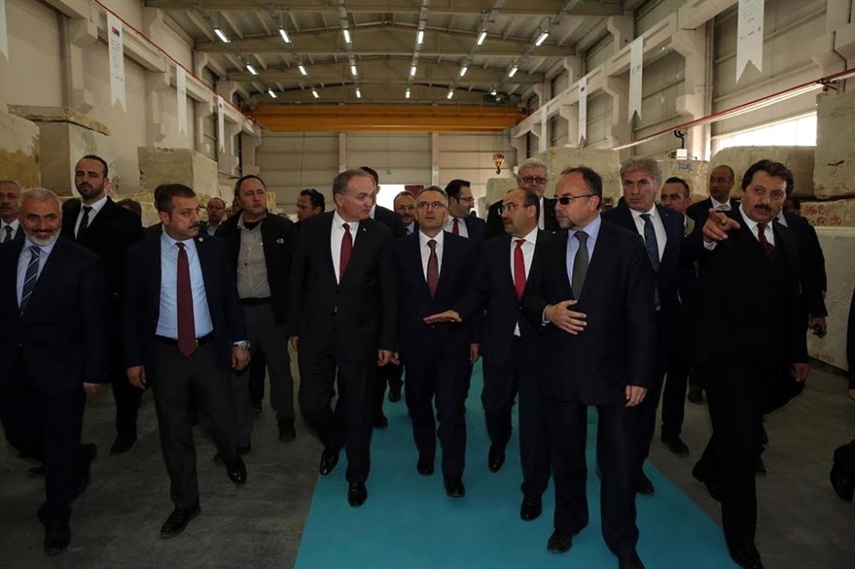 Bakanlar, Bayburt Doğal Taş Üretim ve Pazarlama Destek Merkezi\'nin Açılışını Yaptı