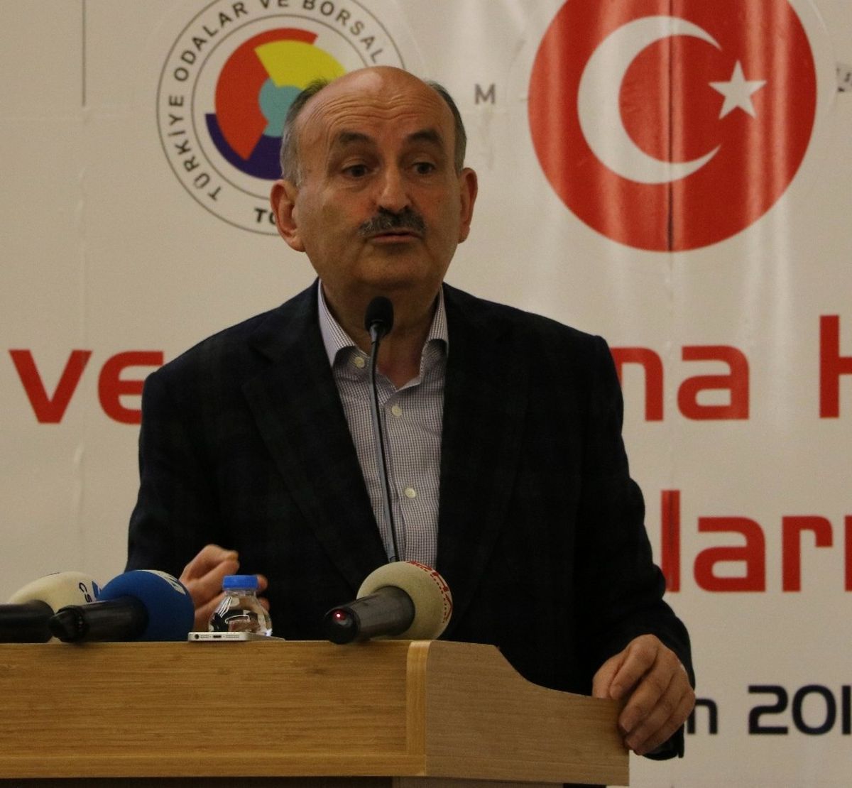 Çalışma ve Sosyal Güvenlik Bakanı Müezzinoğlu Açıklaması