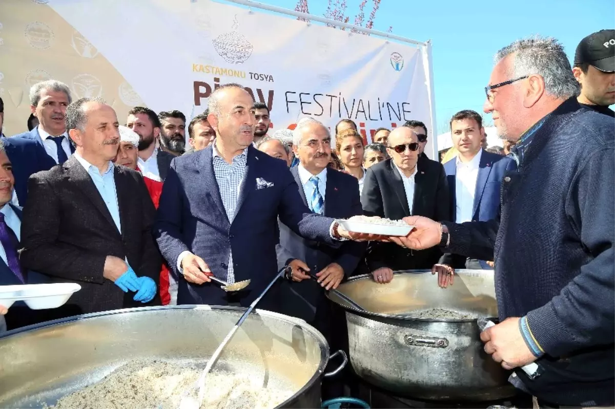 Dışişleri Bakanı Çavuşoğlu, Tosya Pilav Festivali\'ne Katıldı