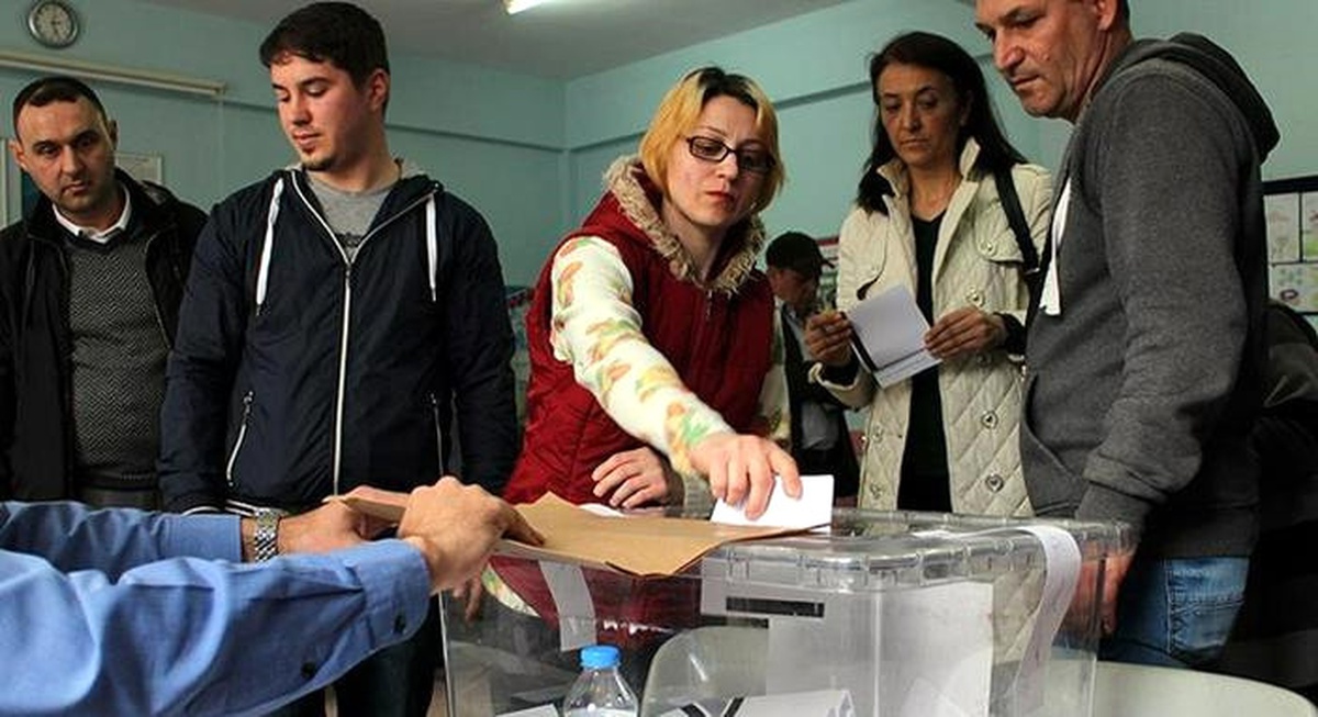 Ermenistan\'daki Seçimlerde İktidar Partisi Önde