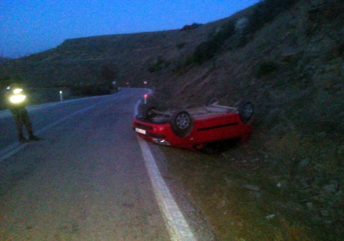 Kaza Yaptı Aracını Bırakıp Kaçtı
