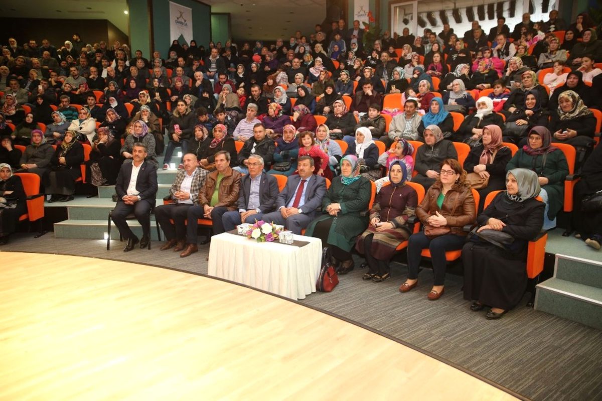 Ömer Döngeloğlu Darıca\'da Sevenleriyle Buluştu