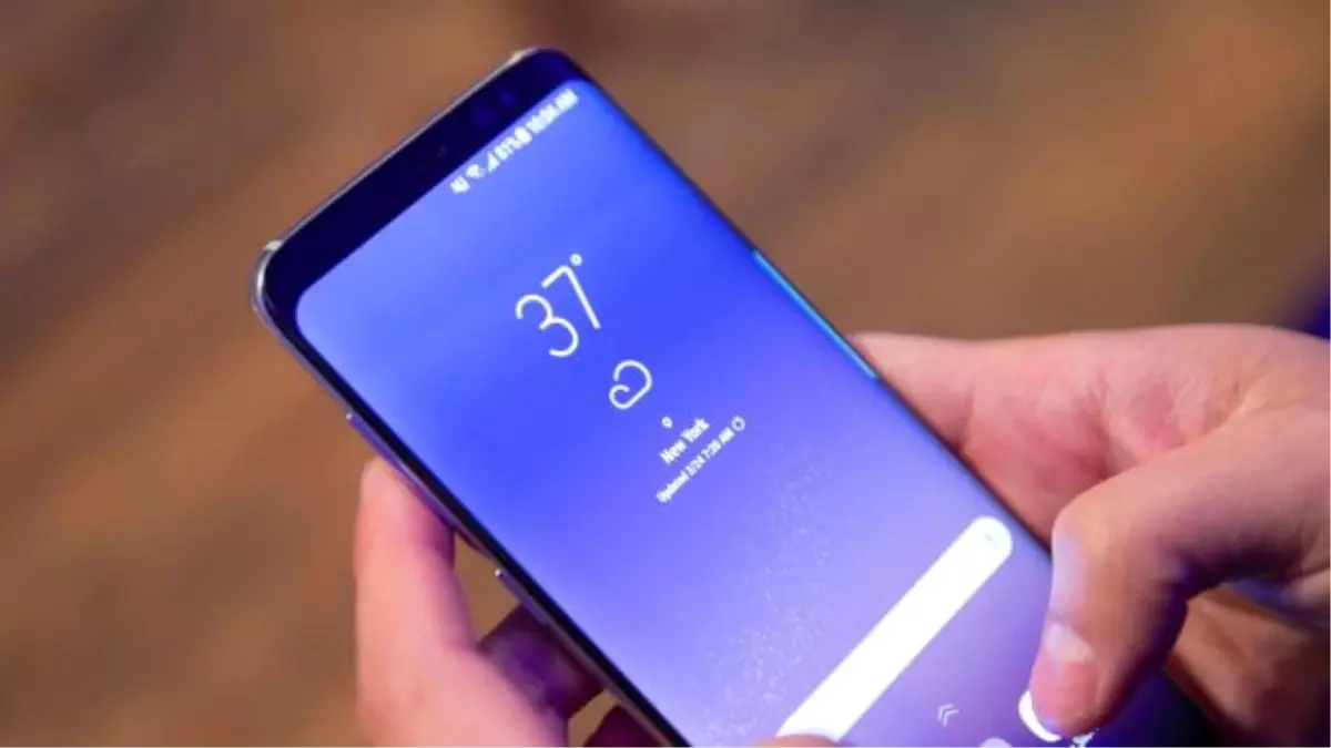 Samsung Galaxy S8 Microsoft Edition Satışa Çıktı, Peki Fark Ne?