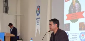 Adilcevaz'da '15 Temmuz'dan 16 Nisan'a Türkiye' Konferansı