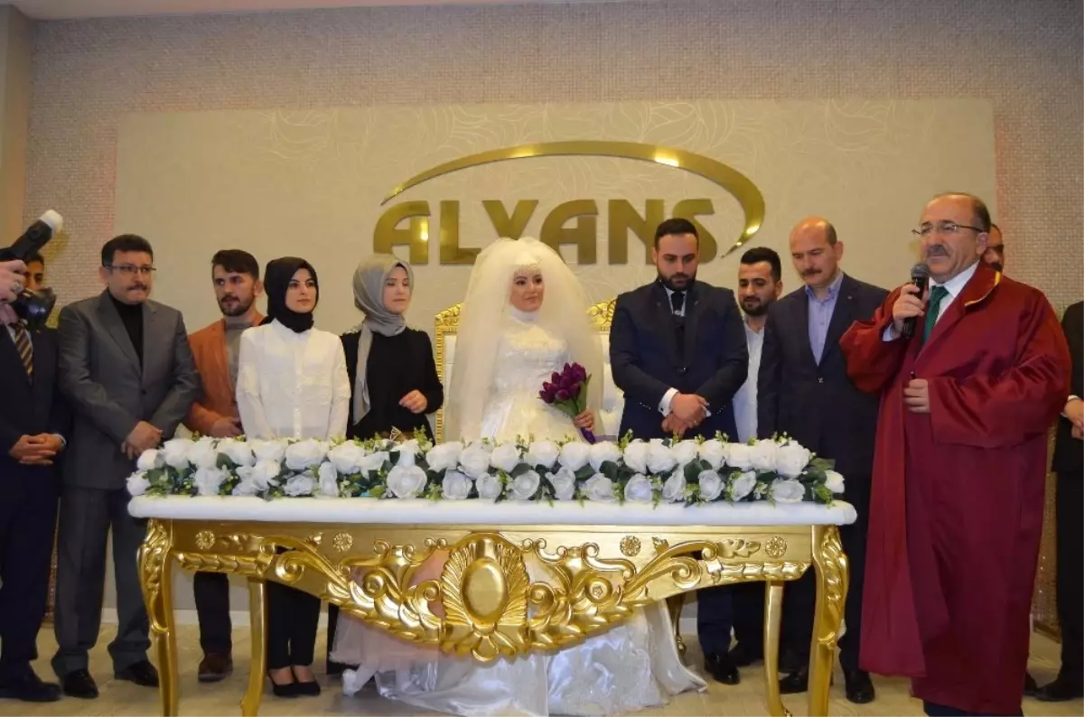 Bakan Soylu Memleketi Trabzon\'da Nikah Şahidi Oldu, Vatandaşlara Seslendi