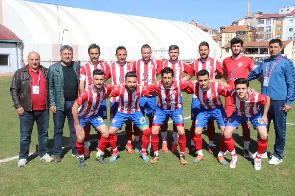 Çat Gençlikspor Finale Çıktı