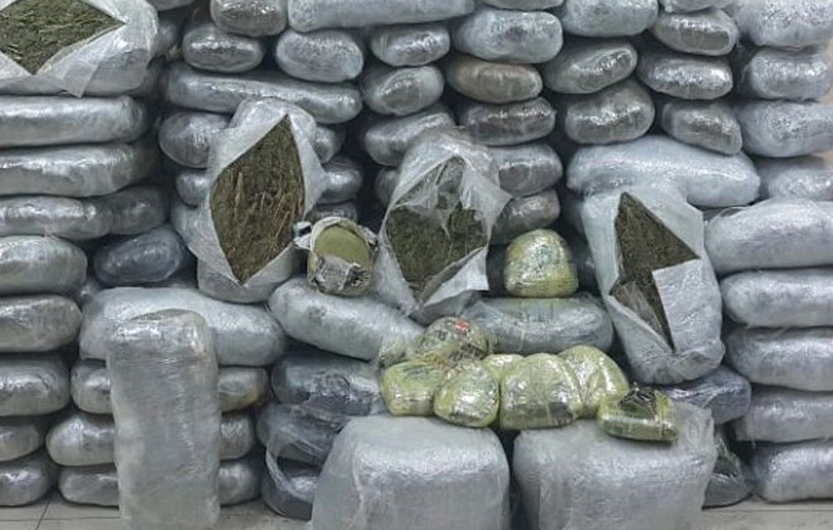 Diyarbakır\'da 328 Kilo Esrar Ele Geçirildi