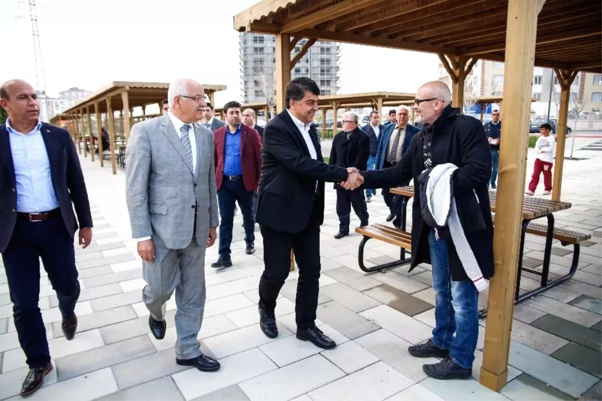 Fadıloğlu Mahalle Sakinleriyle Buluştu