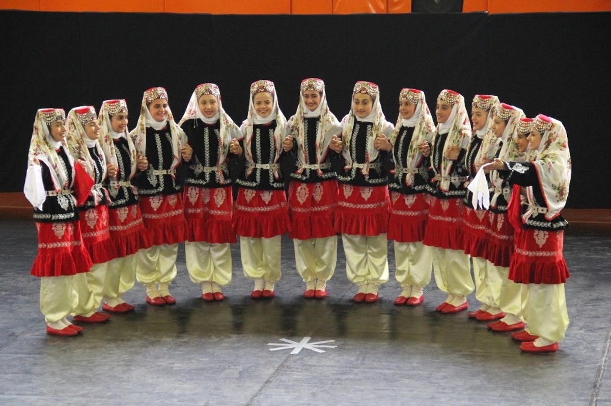 Halk Oyunları Bölge Grup Yarışmaları Kahramanmaraş\'ta Tamamlandı