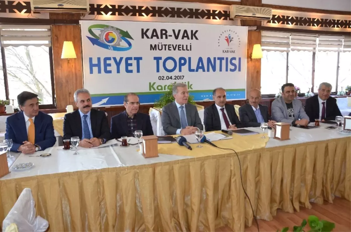 Kar-Vak Mütevelli Heyet Toplantısı Karabük\'te Yapıldı