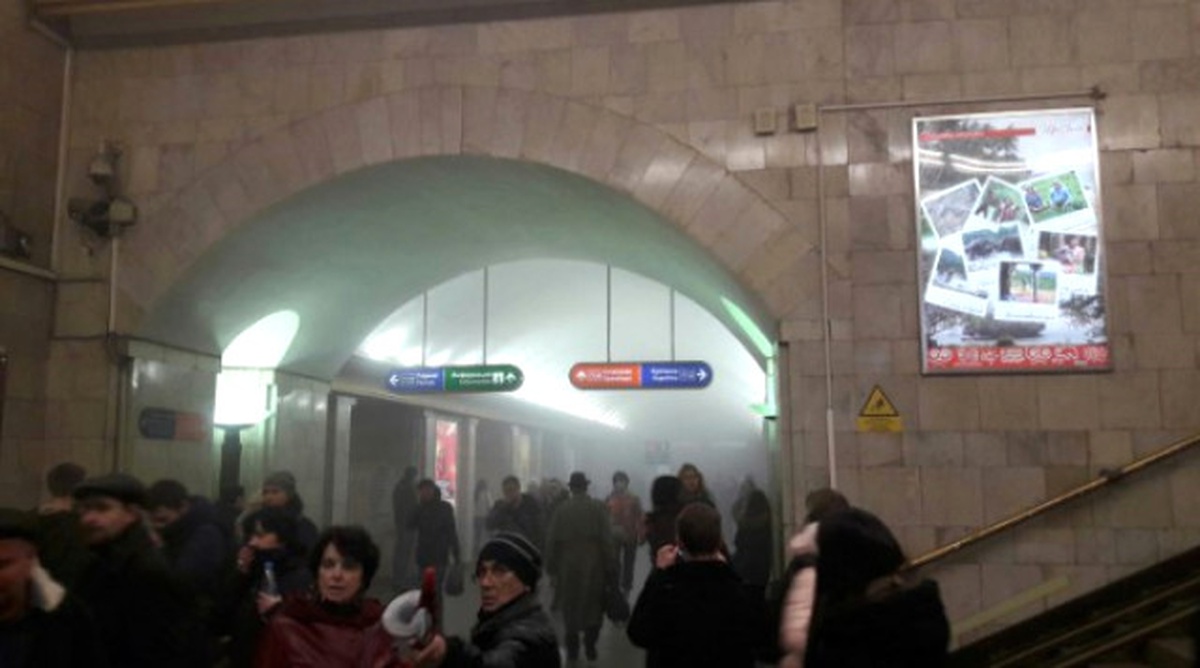 Rusya\'da Metro İstasyonunda Patlama (3)