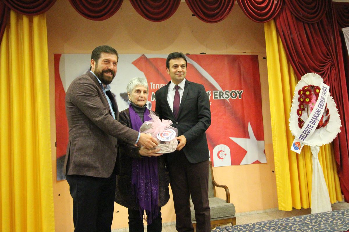 Torununun Dilinden Mehmet Akif Ersoy