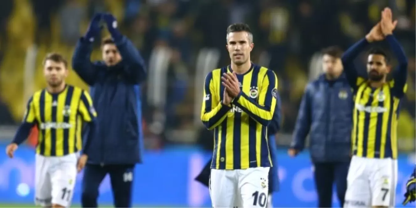 Van Persie: "Hak Etmiyoruz"