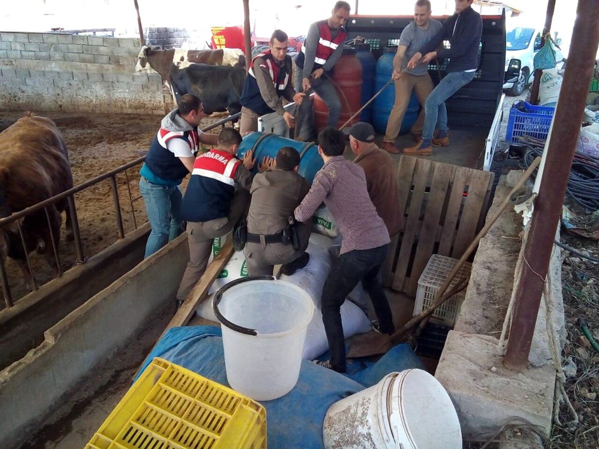 830 Litre Sahte İçki Ele Geçirildi