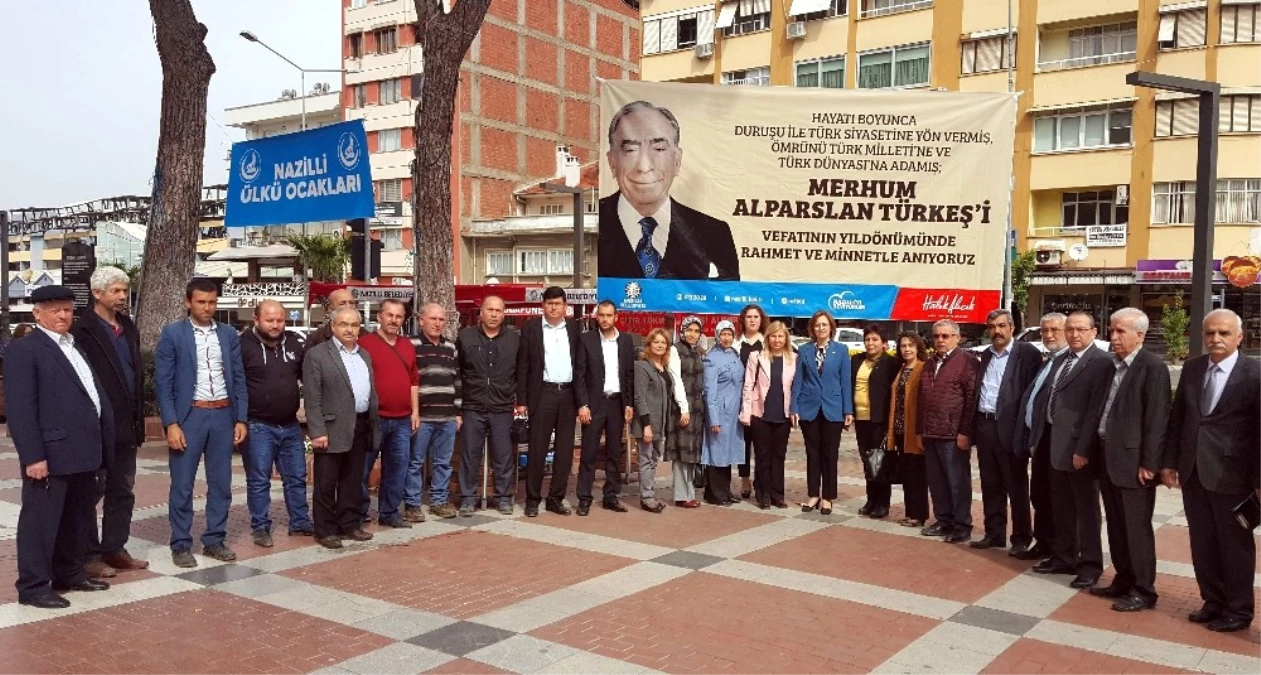 Alparslan Türkeş Nazilli\'de Anıldı