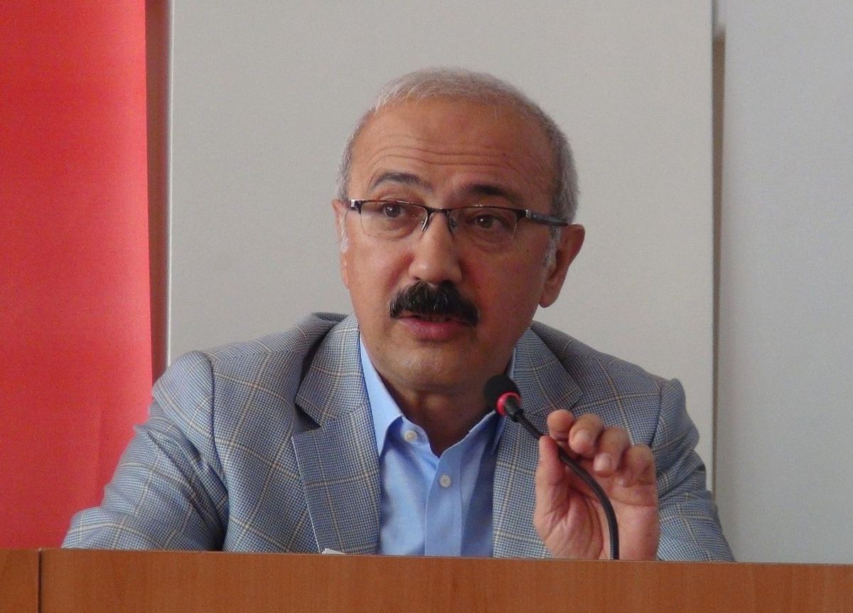 Bakan Elvan: "Kör, Topal Çalışan Bir Parlamenter Sistem Var"