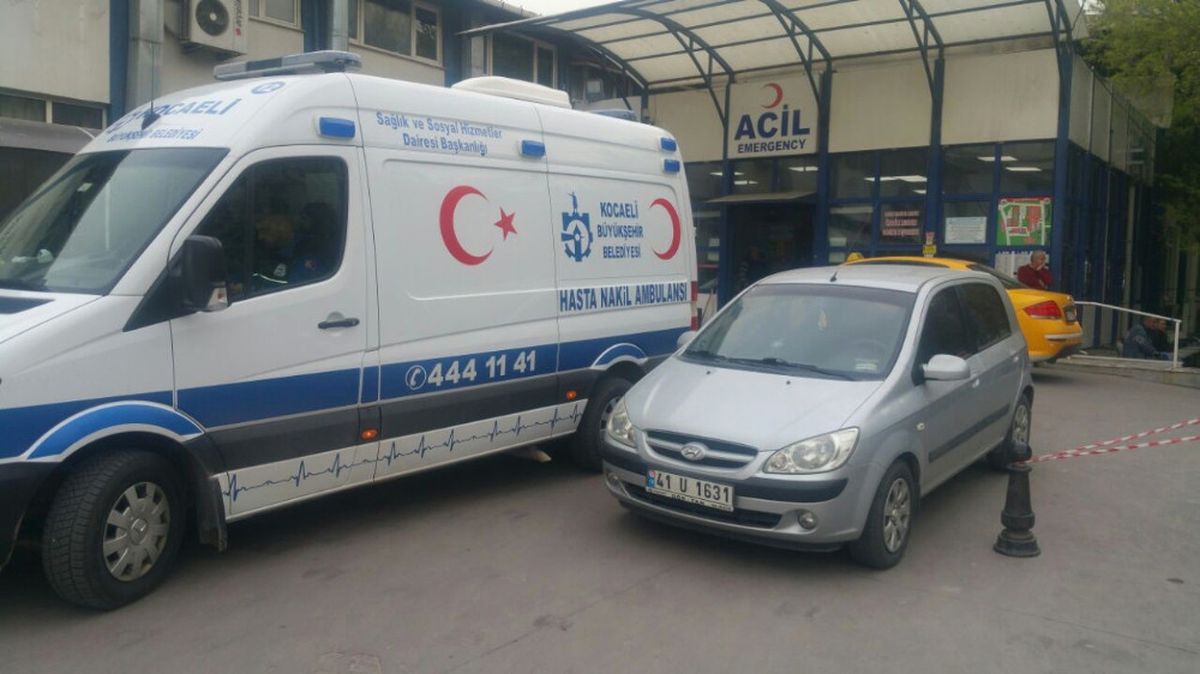 Balkondan Düşen Kadın Öldü