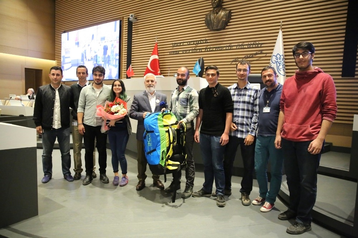 Bozbey "Halk Günü"Nde Vatandaşı Dinledi