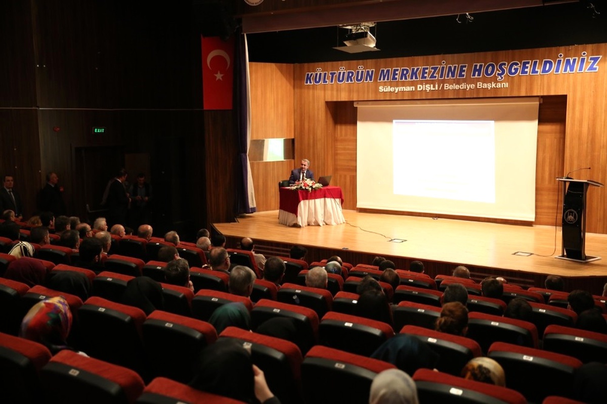 Cumhurbaşkanlığı Sistemi Ne Getiriyor\' Konulu Konferans Düzenlendi