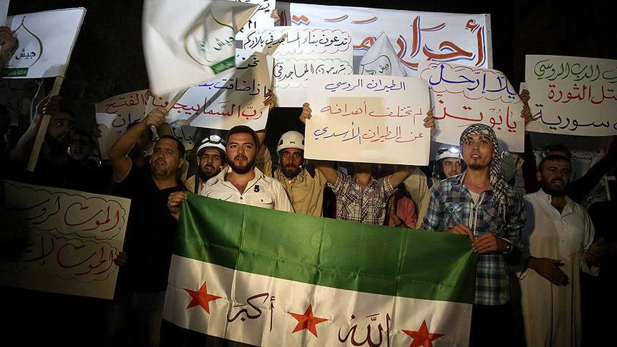 İdlib\'te Protesto