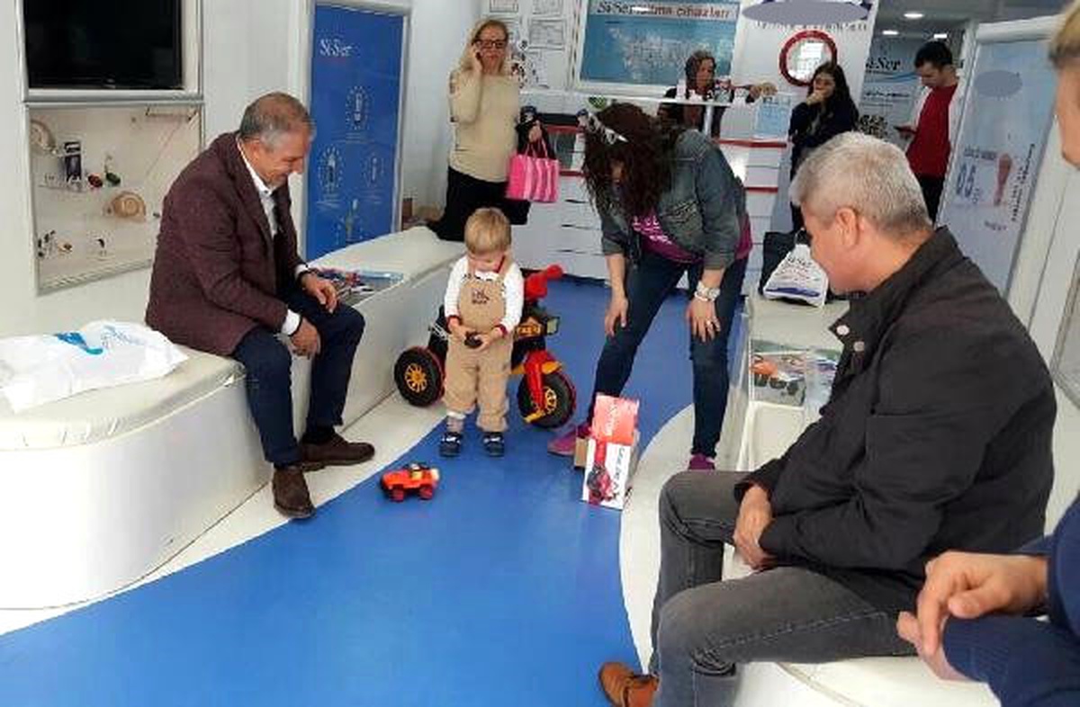 İzmir Küçük Şerif Artık Duyuyor