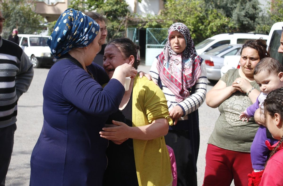 Kahraman Anne 3 Çocuğunu Yanmaktan Kurtardı