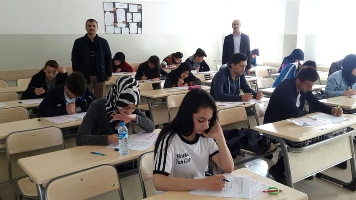 Liseler Arası Dini Bilgiler Yarışması Düzenlendi