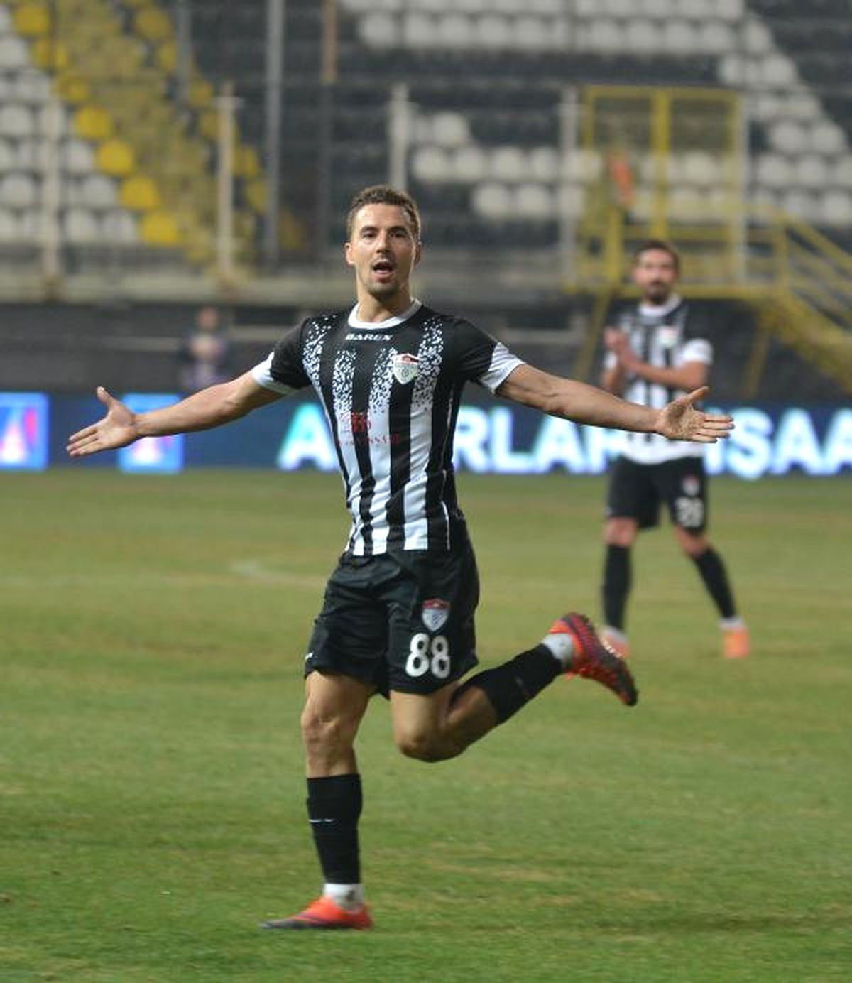 Manisaspor\'da Forvet Krizi