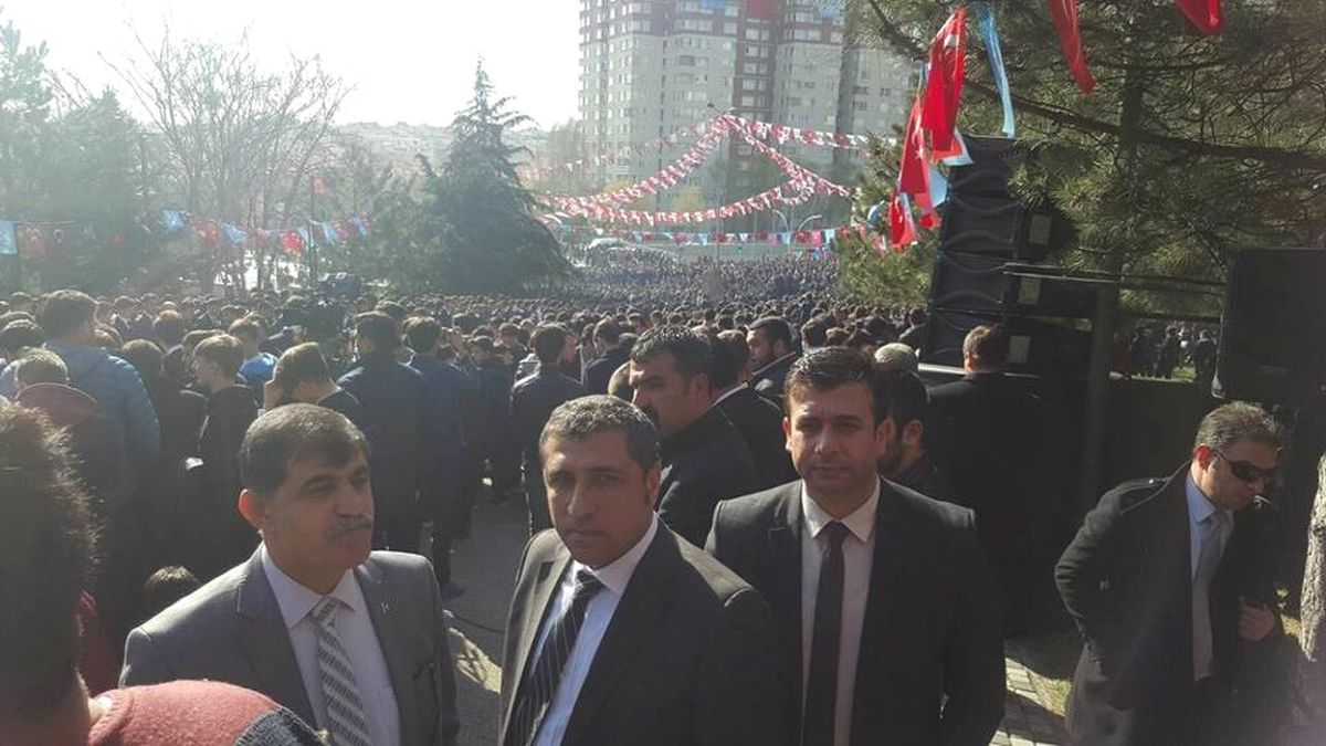 MHP İl Başkanı Gaziantep MHP İl Teşkilatı Ankara\'da Türkeş\'i Anma Programına Katıldı