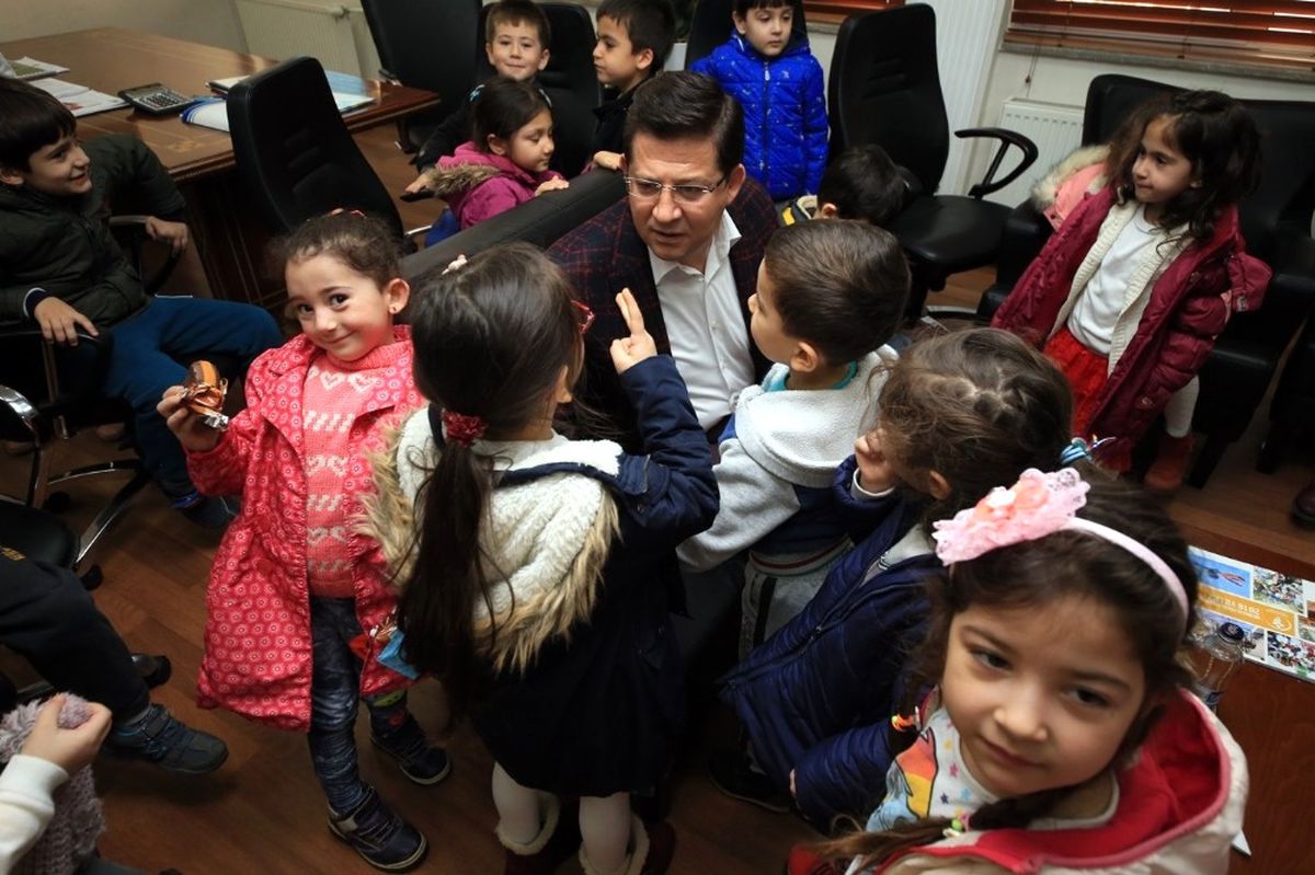 Miniklerden Başkan Subaşıoğlu\'na Ziyaret