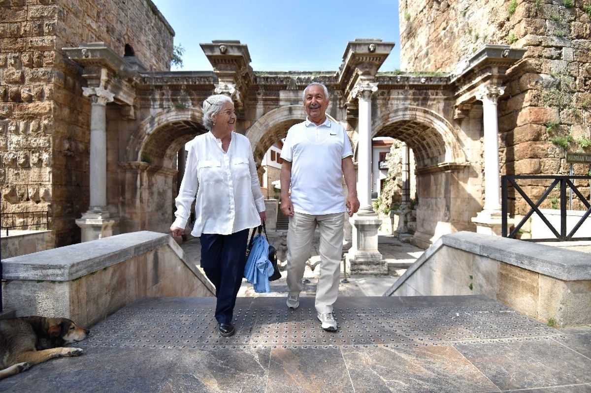 Muratpaşa, Hestourex\'e Küçük Kaleiçi Kuruyor