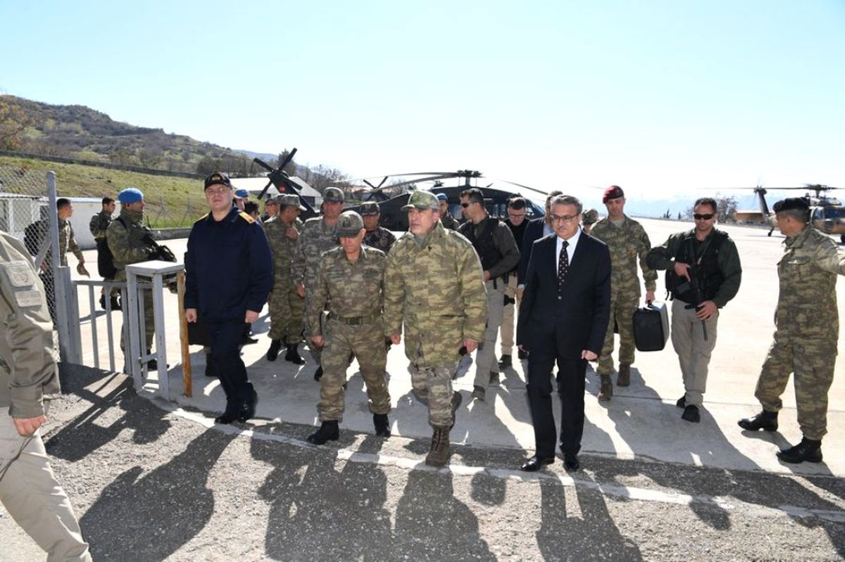 Orgeneral Akar\'dan 3 Ilde Denetleme