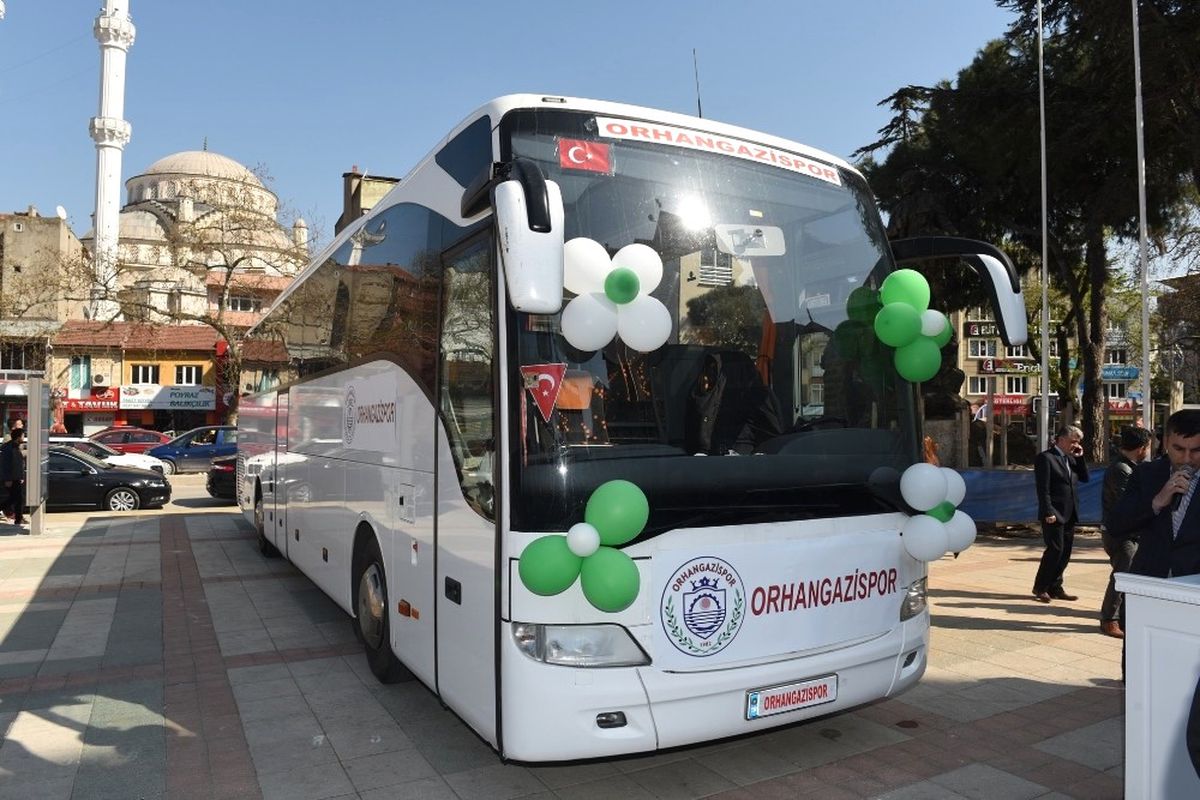 Orhangazispor Otobüsüne Kavuştu
