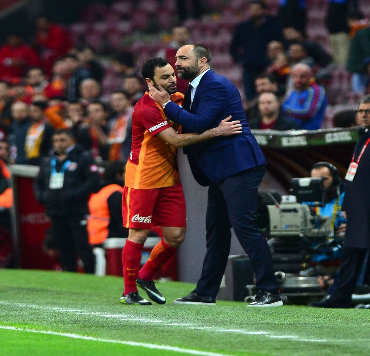 Selçuk, Tt Arena\'da Atıyor