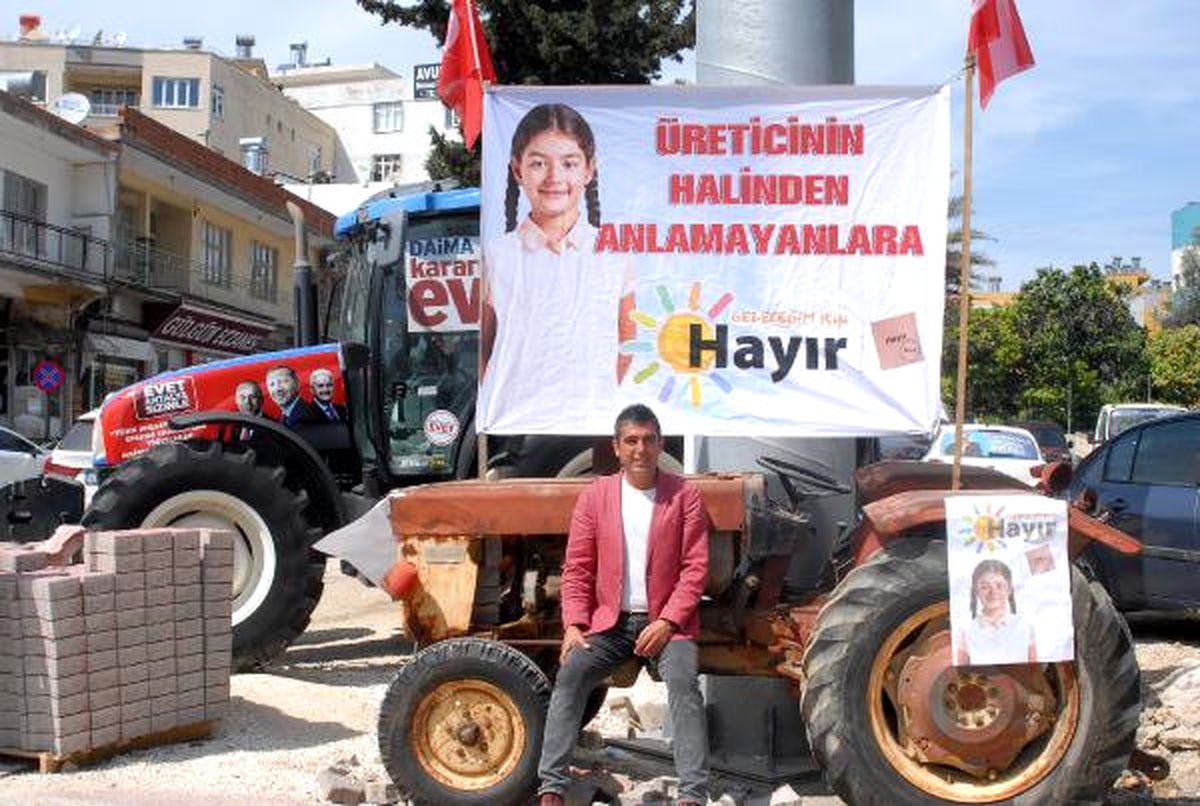 Serik\'te Traktörlü Referandum Propagandası