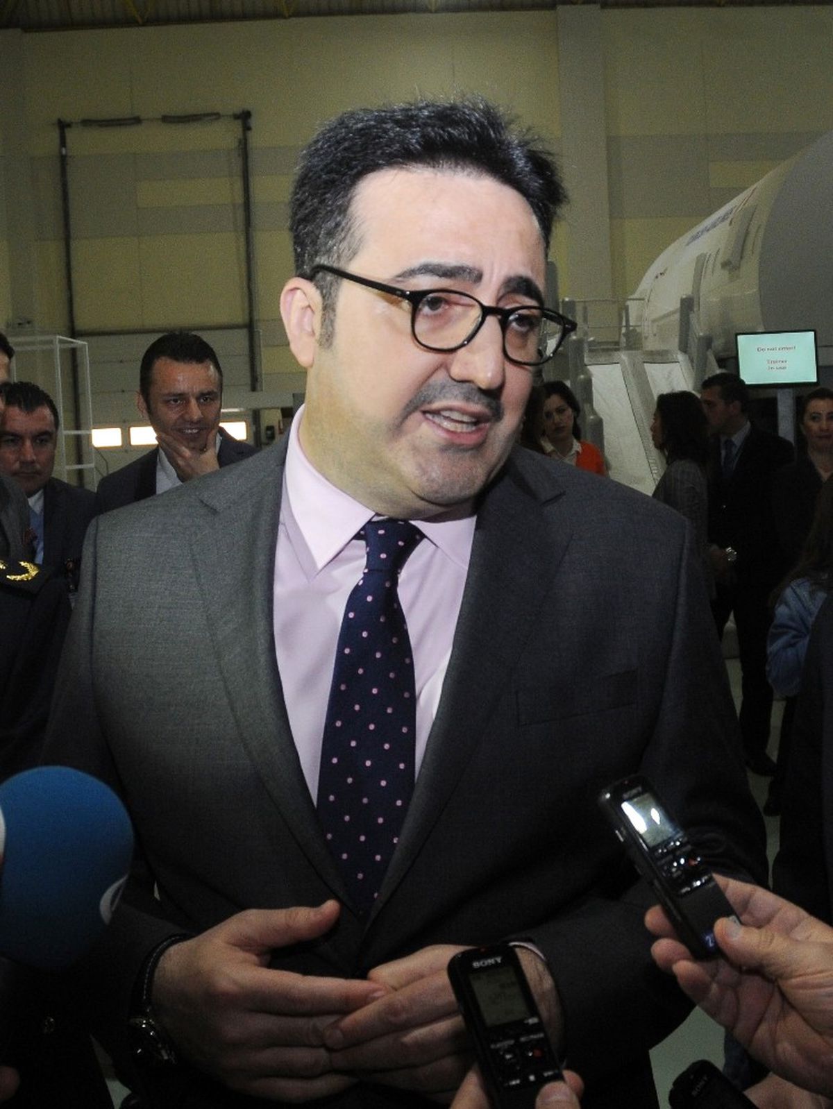 THY Yönetim Kurulu Başkanı İlker Aycı: "Kabin Yasağının Dayanağı Yok"