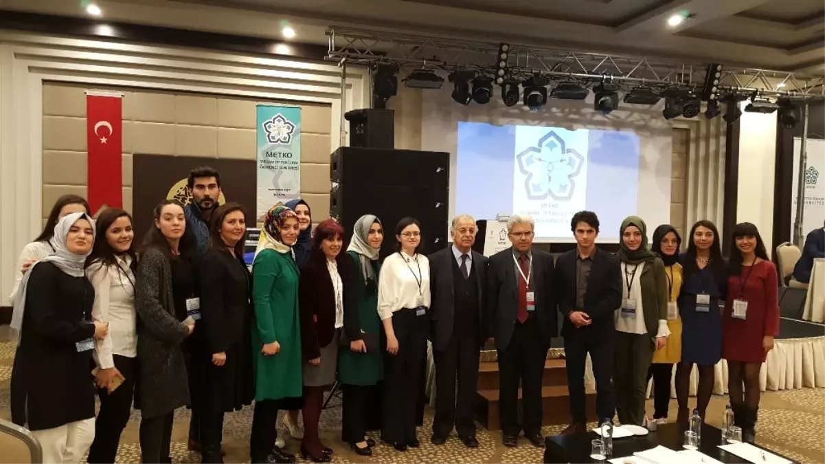 Tıp Fakültesi Öğrenci Kongresinde Kto Karatay Başarısı