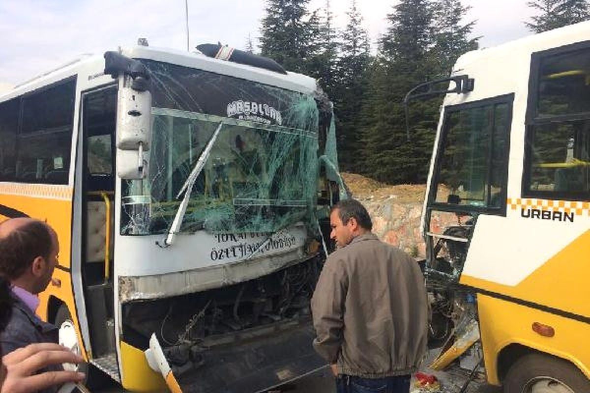 Tokat\'ta Trafik Kazası: 2 Yaralı