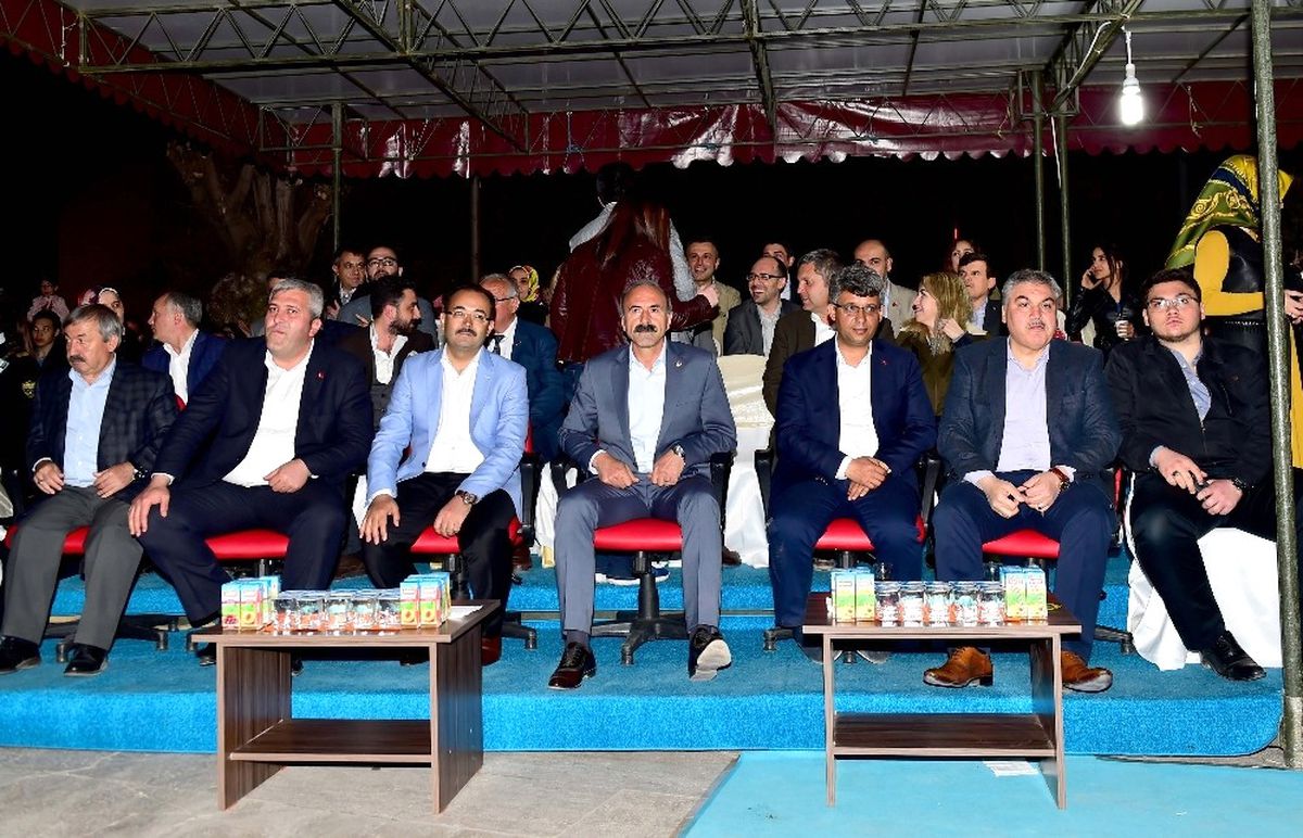 Uşak Belediyesi Hizmette 3. Yılını Uşaklılarla Kutladı