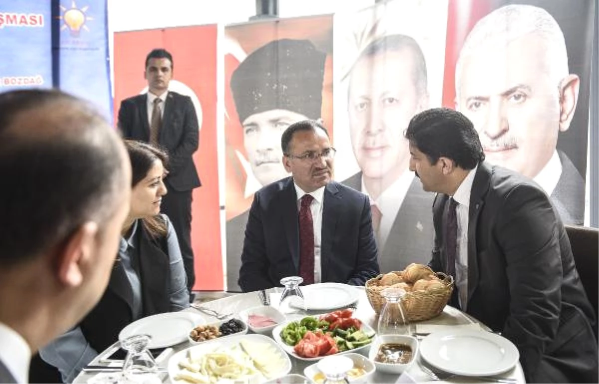Adalet Bakanı Bozdağ\'dan Feyzioğlu\'na Eleştiri