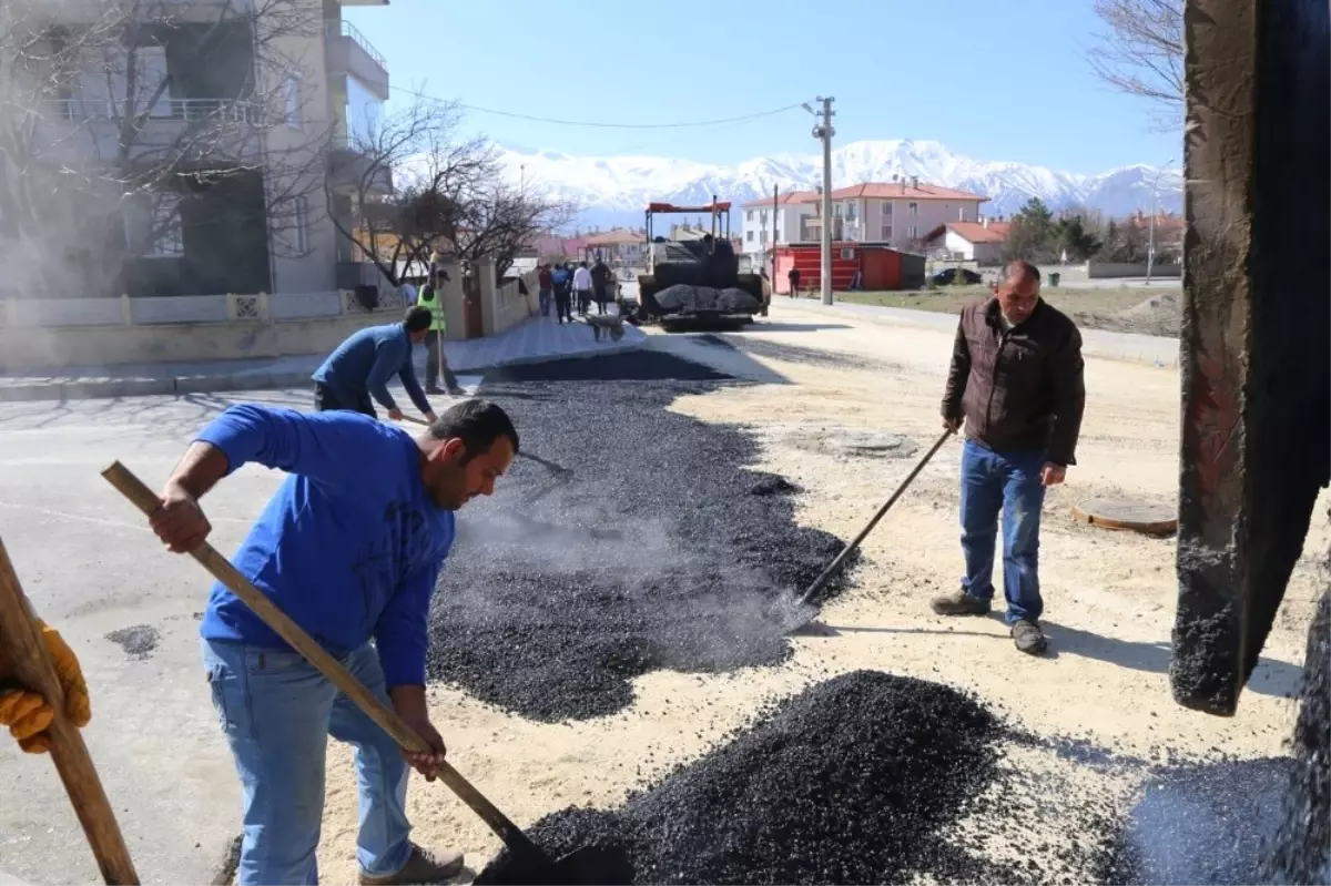 Asfalt Sezonu Açıldı