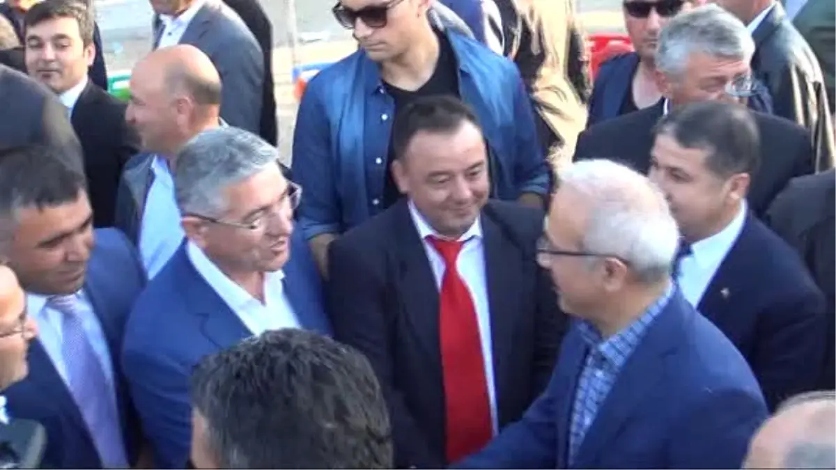 Bakan Elvan, Kendi Adı Verilen Barajın Su Tutması İçin Butona Bastı