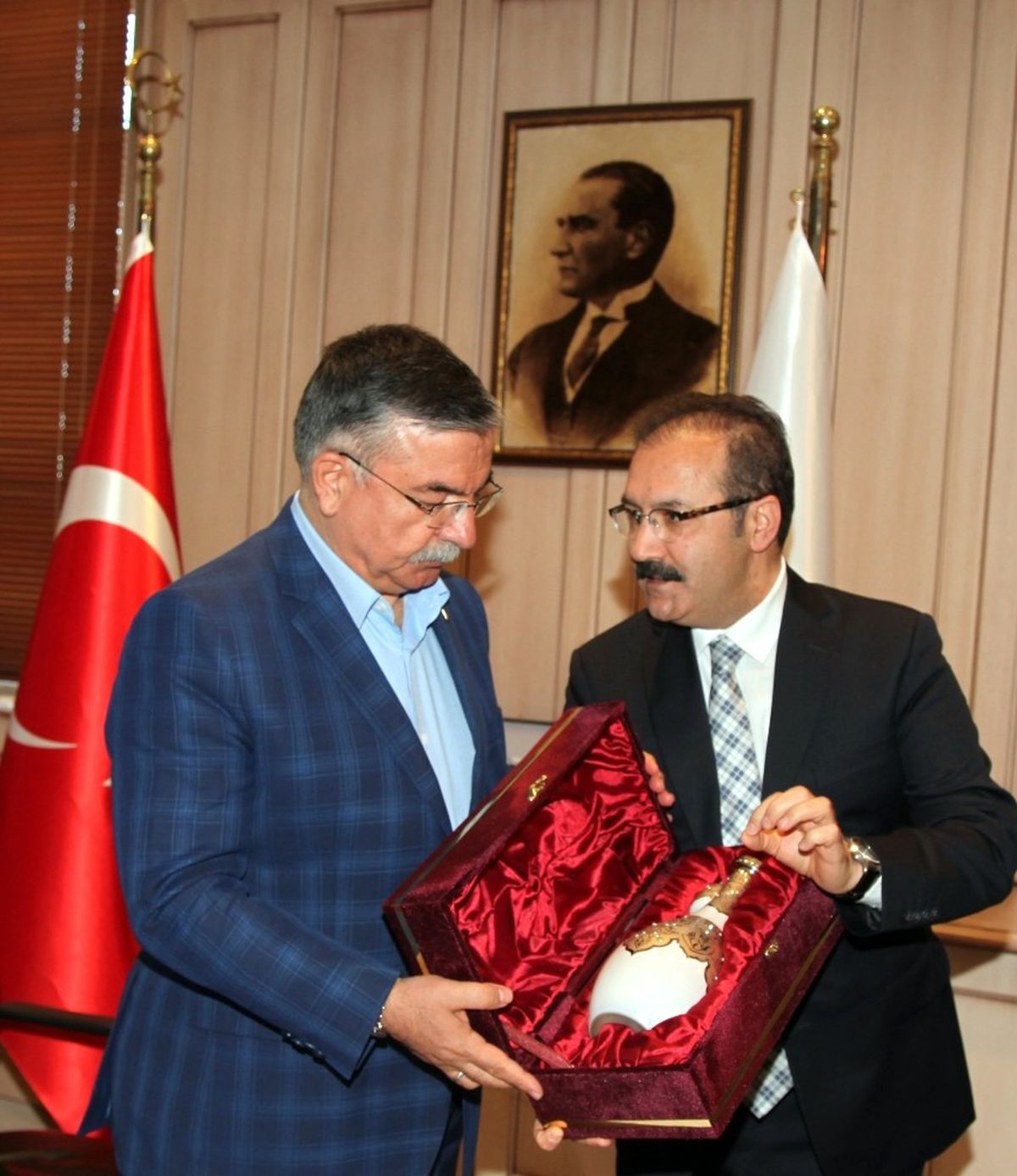 Bakan Yılmaz: Gaziantep Üniversitesi\'ni Tebrik Ediyorum