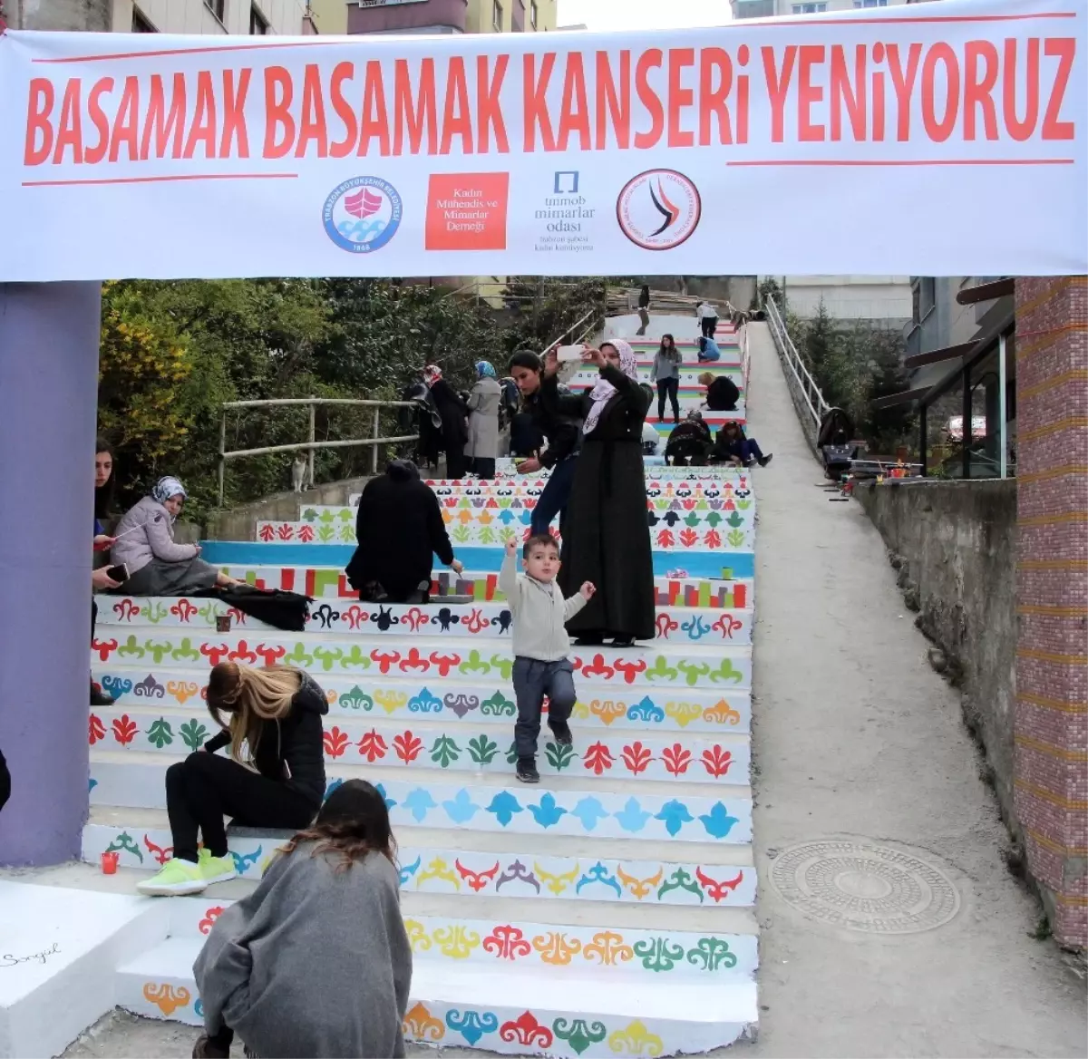 Basamak Basamak Kanseri Yendiler