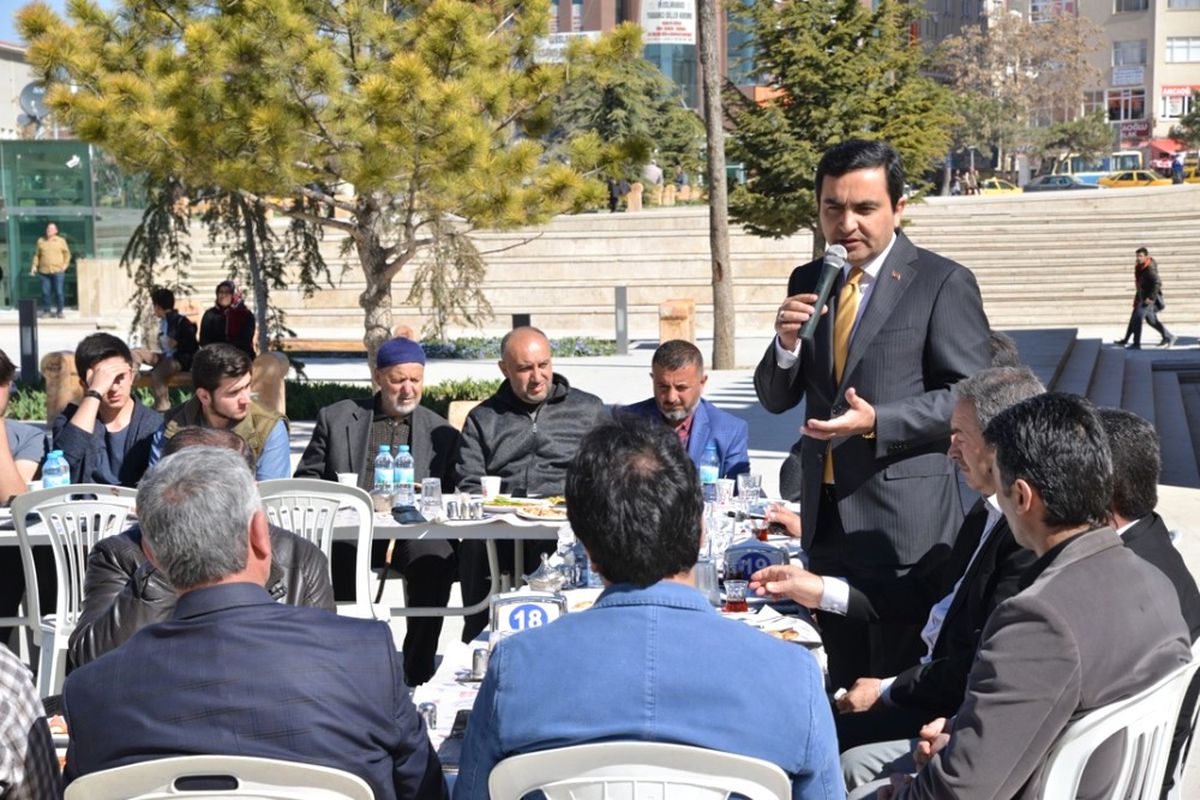 Belediye Başkanı Yaşar Bahçeci: "Türkiye İçin Birlik Olalım"