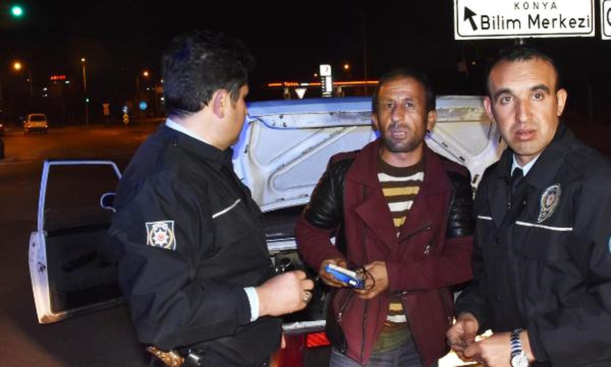 Dur\' İhtarına Uymayan Sürücü; Eşimle Kavga Ettik, Mesajla Gönlünü Alıyordum