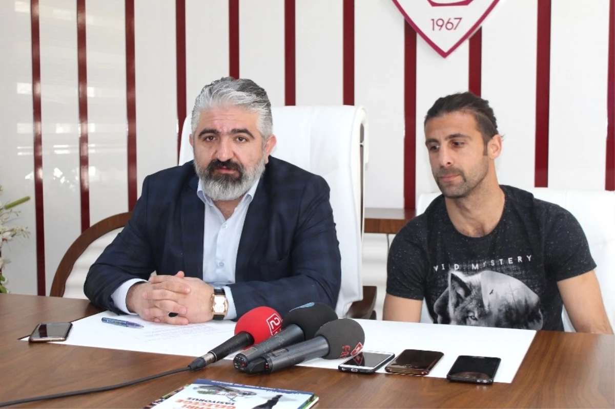Elazığspor Kaptanı Güney,"Sivasspor Maçını Kazanmak İstiyoruz"