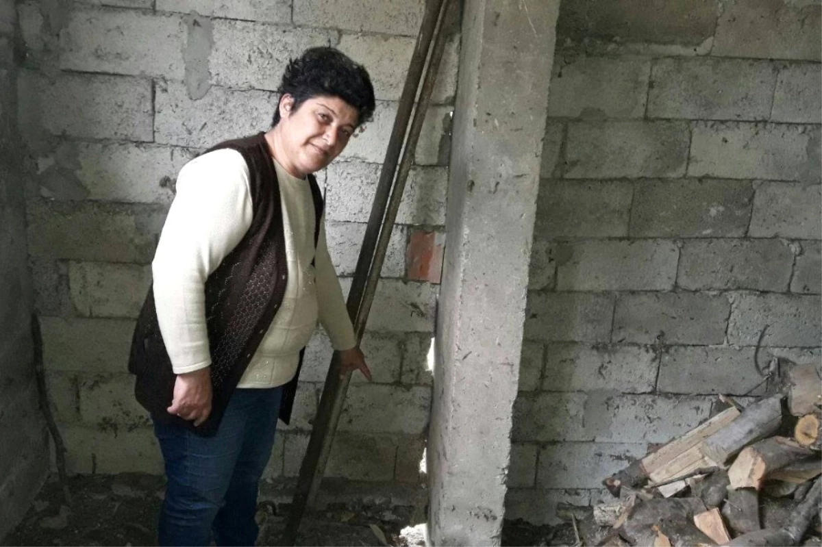 Kanser Hastası Kadın, Engelli Yeğenleri İçin Emine Erdoğan\'dan Yardım Bekliyor