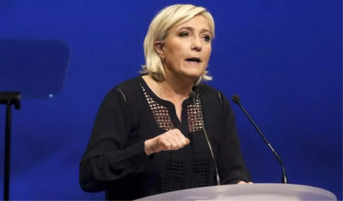 Le Pen\'in Partisi\'ne Ön Soruşturma