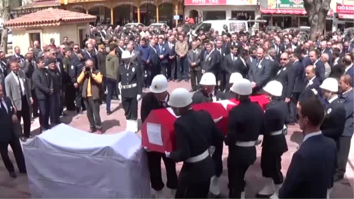 Niğde Vali Yardımcısı Körükçü\'nün Cenazesi Avanos\'ta Defnedildi